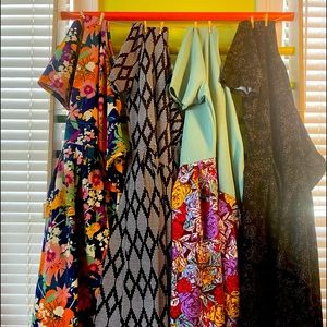 LuLaRoe Dresses (6!)